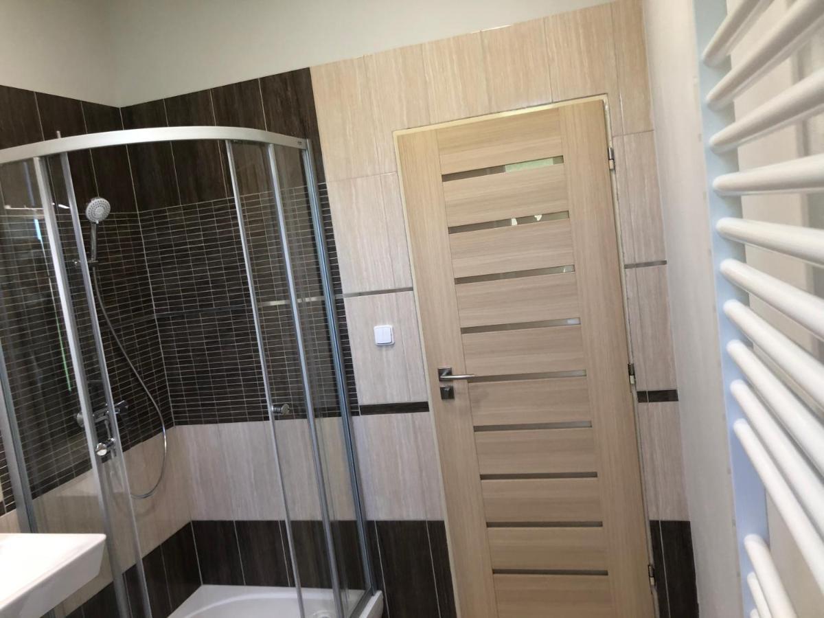 Dnm Inn Korycany Luaran gambar